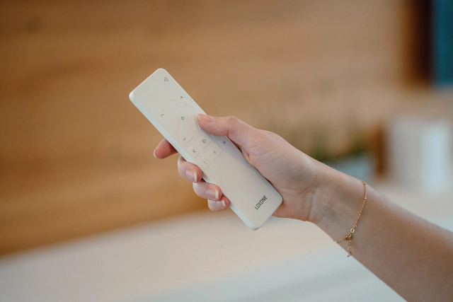 Remote Air Weiss – Bild 4